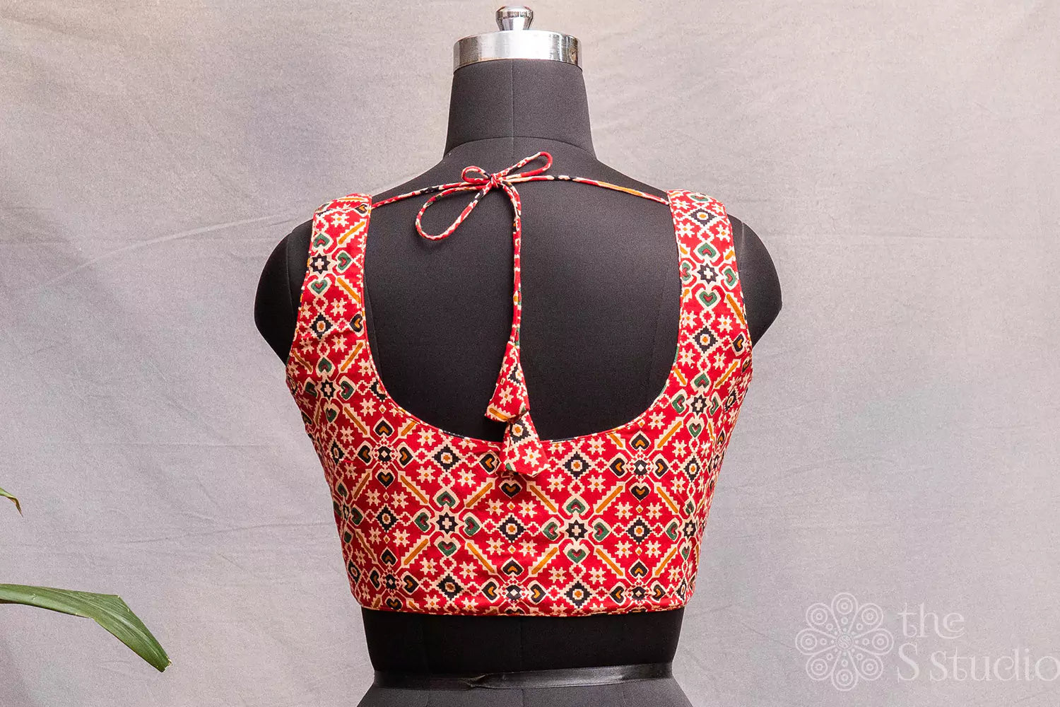 Red cotton patola print sleeveless readymade blouse