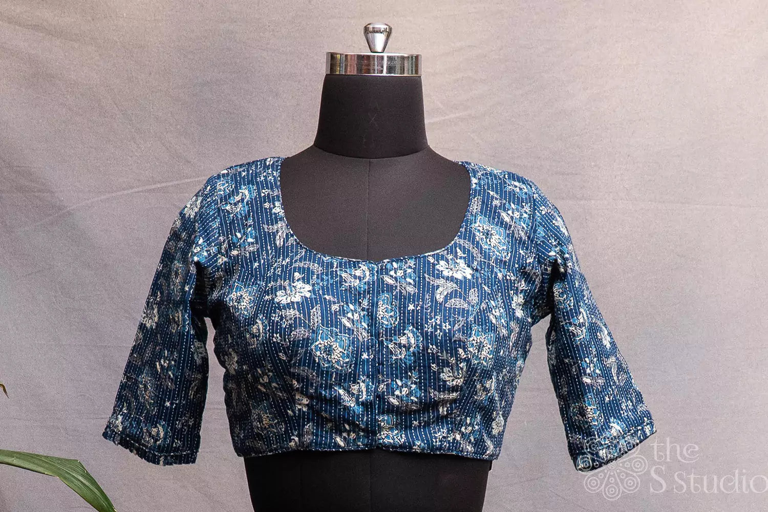 Blue cotton floral printed readymade blouse with kantha embroidery