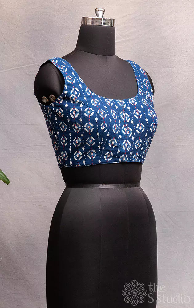 Blue cotton printed sleeveless readymade blouse with kantha embroidery