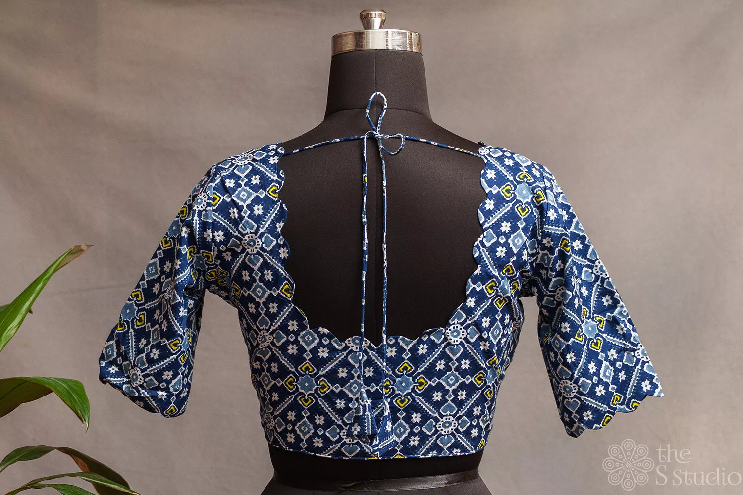 Blue printed cotton readymade blouse