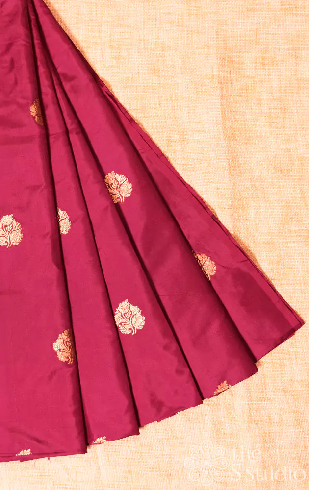 Maroon banarasi silk blouse material with floral kadua buttas