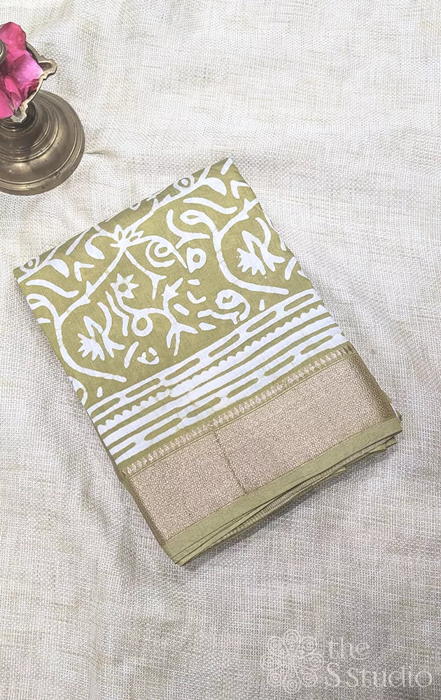 Semi silk saree with zari border & prints - Pack of 3