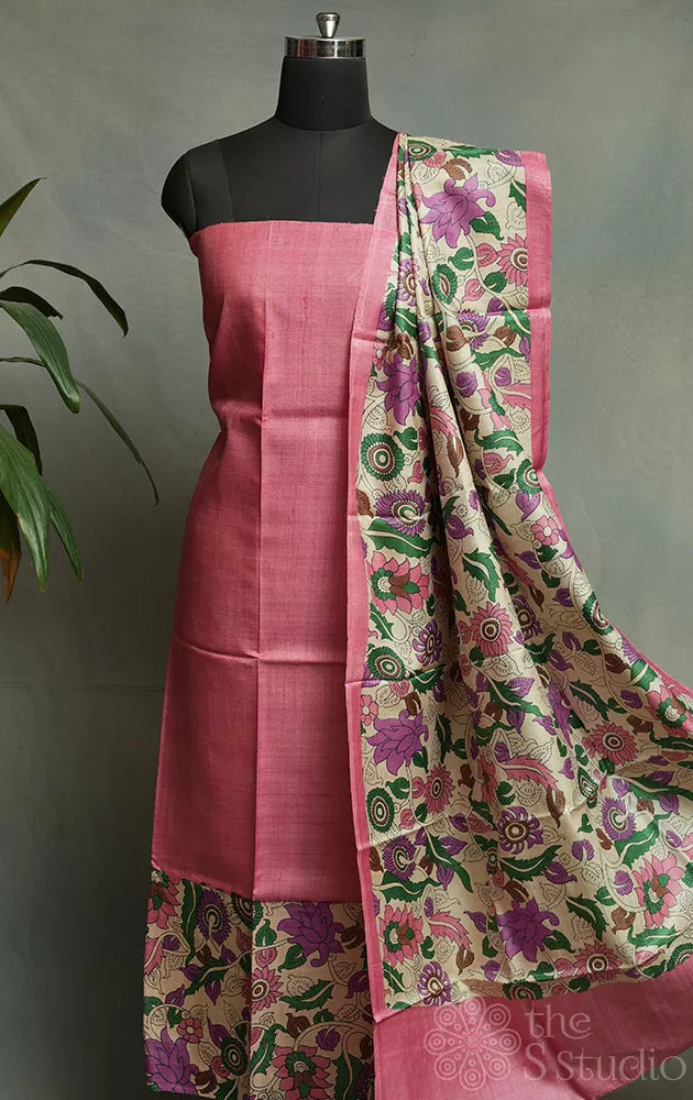 Light pink kurta and dupatta set with floral kalamkari prints