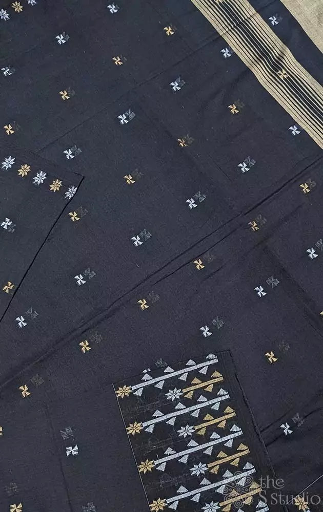 Black bengal cotton saree with long and small border