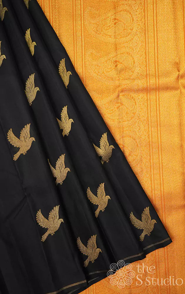 Black kanchipuram silk with bird motifs (Pre-order available)