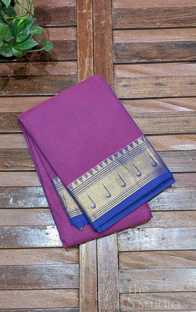 Vadamalli colour Kanchi Cotton Saree with Blue Zari Border - creative shot