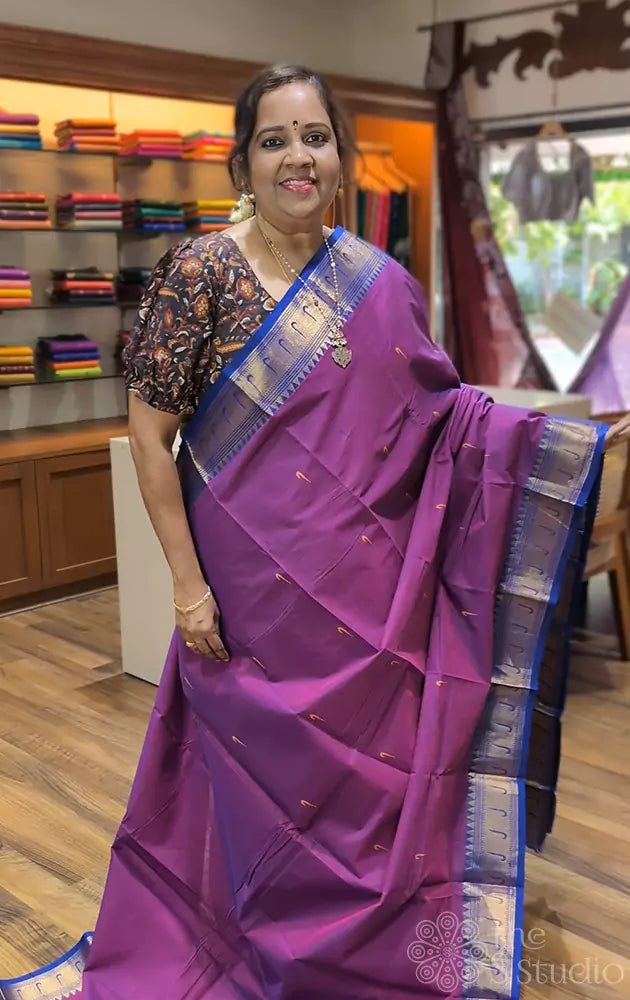 Vadamalli colour Kanchi Cotton Saree with Blue Zari Border