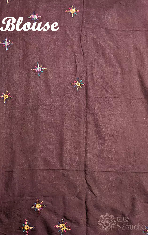 Light peach Bengal cotton saree with embroidered pallu