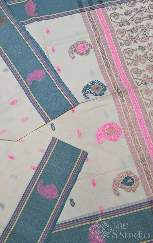 White bengal cotton saree with paisely motifs