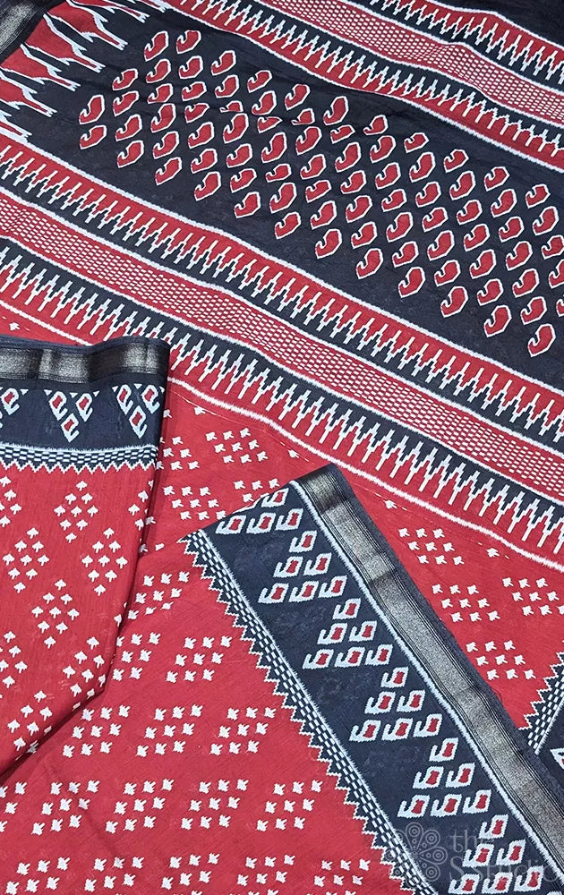 Maroon chanderi cotton saree with black border and prints