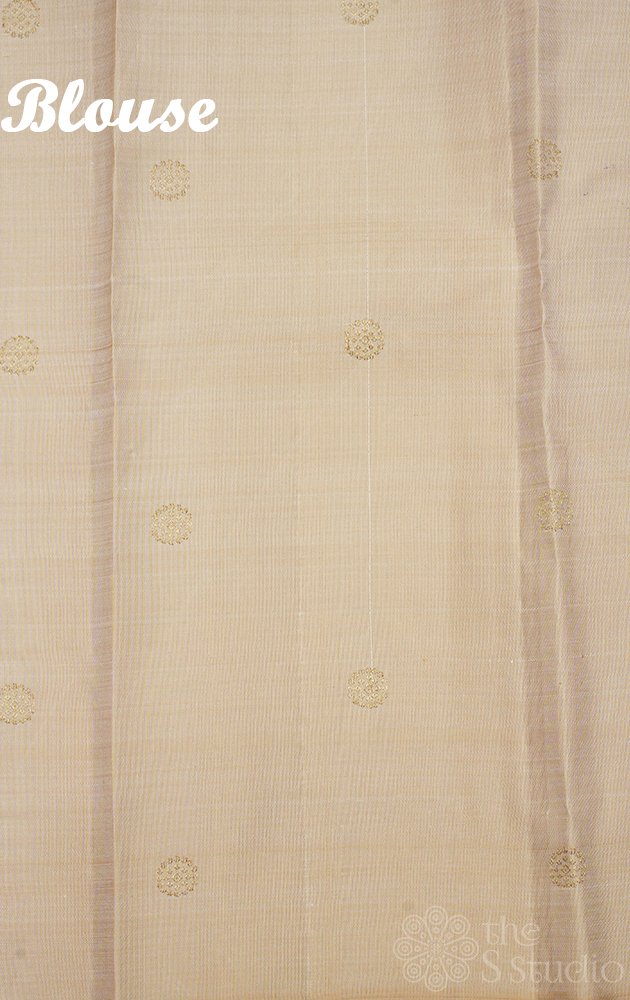 Silver and gold tissue kanchipuram silk saree for onam