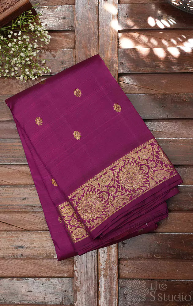 Purple kanchi silk saree with small border