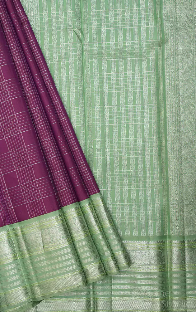 Mauve checked kanchipuram silk saree with korvai border