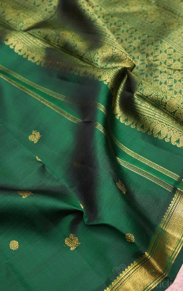 Green kanchi pattu saree with self border