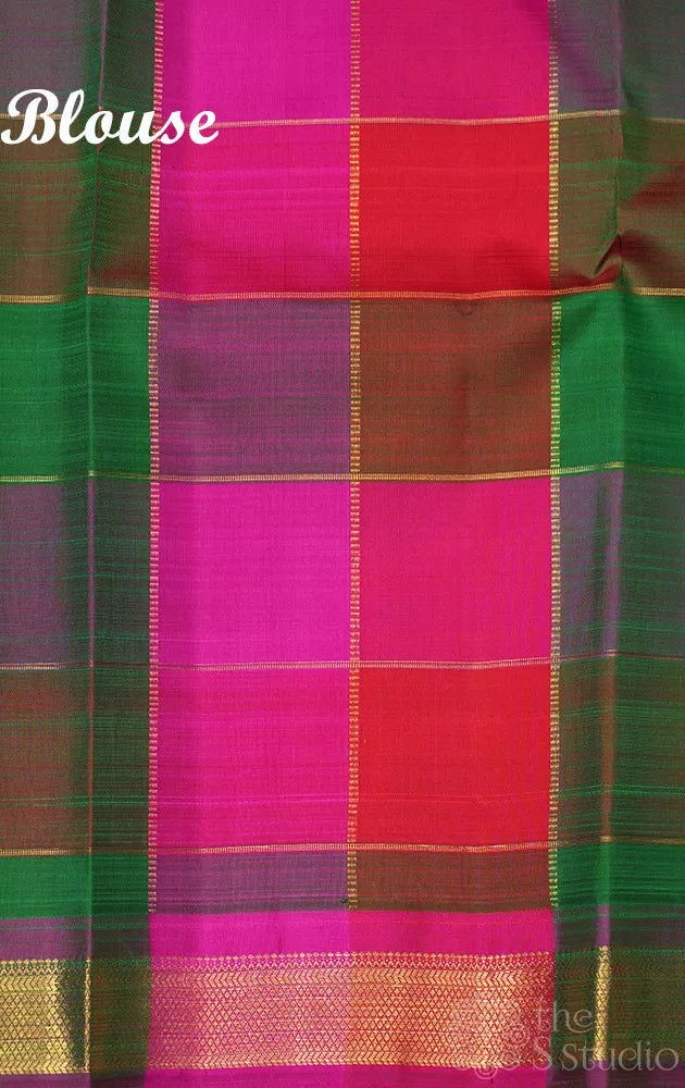 Peach kanchi silk saree with paalum pazhamum checks pallu