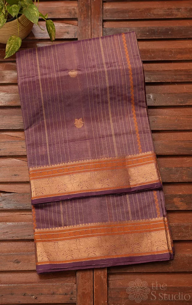 Light purple silk cotton saree with zari border