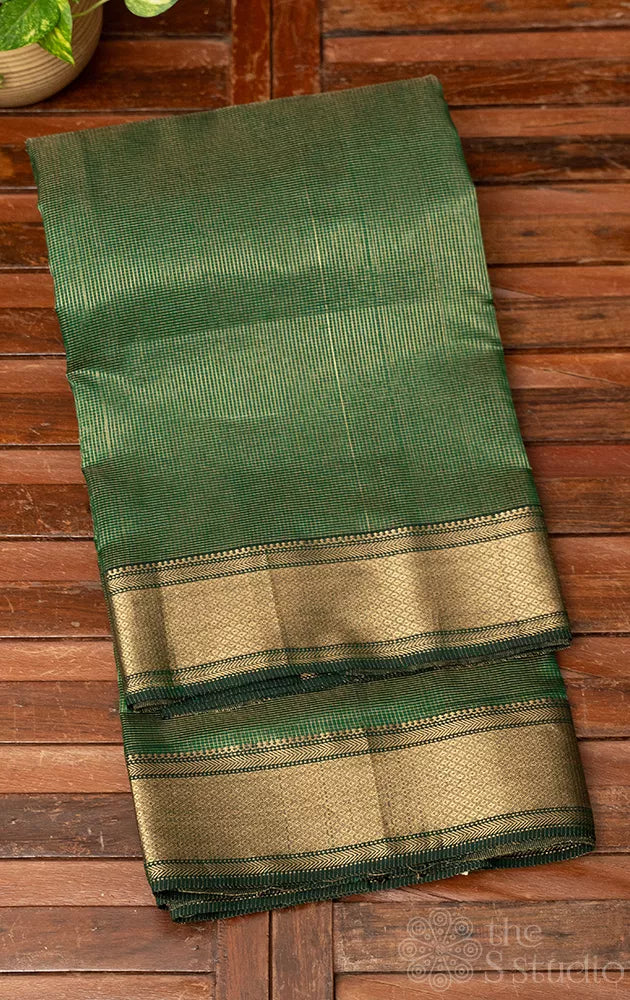 Green maheshwari silk cotton saree with zari border