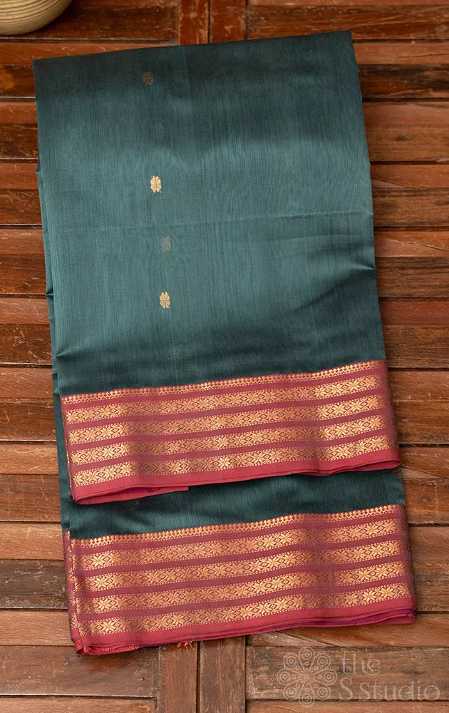 Grey maheshwari silk cotton saree with small zari border