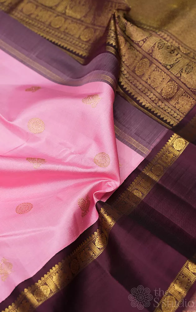 Pink kanchi silk saree with korvai brown rettai pet border