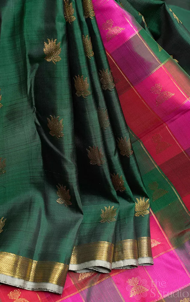 Green lotus butta kanchi silk saree with paalum pazhamum checked pallu and blouse