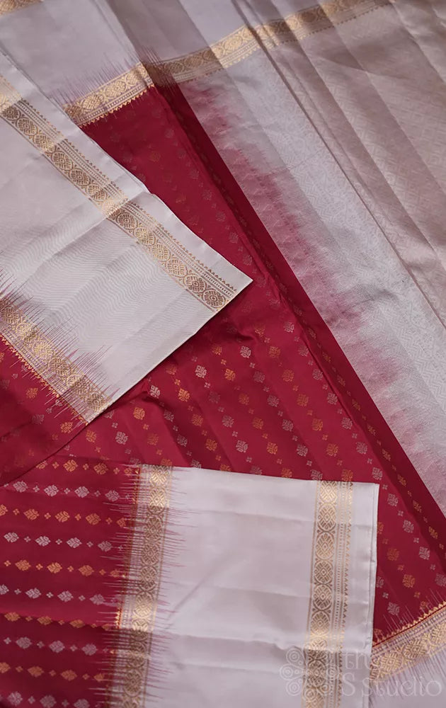 Maroon soft silk saree with beige rettaipet border