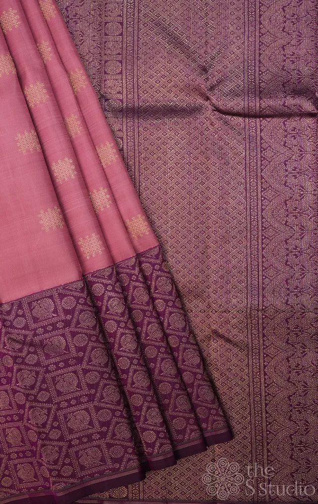 Onion pink kanjivaram silk saree with korvai purple border