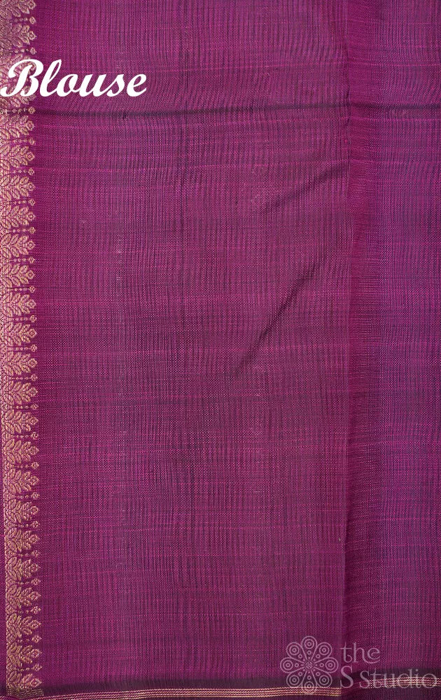 Onion pink kanjivaram silk saree with korvai purple border