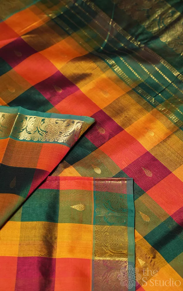 Paalum pazhamum checked ten yards silk cotton saree with green pallu
