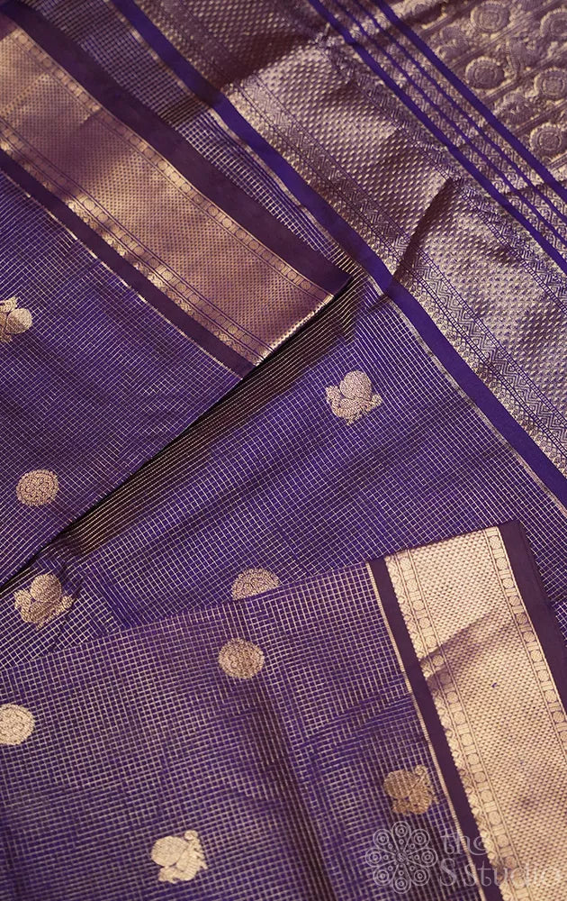 Violet vairaoosi zari checks ten yards silk cotton saree with zari border