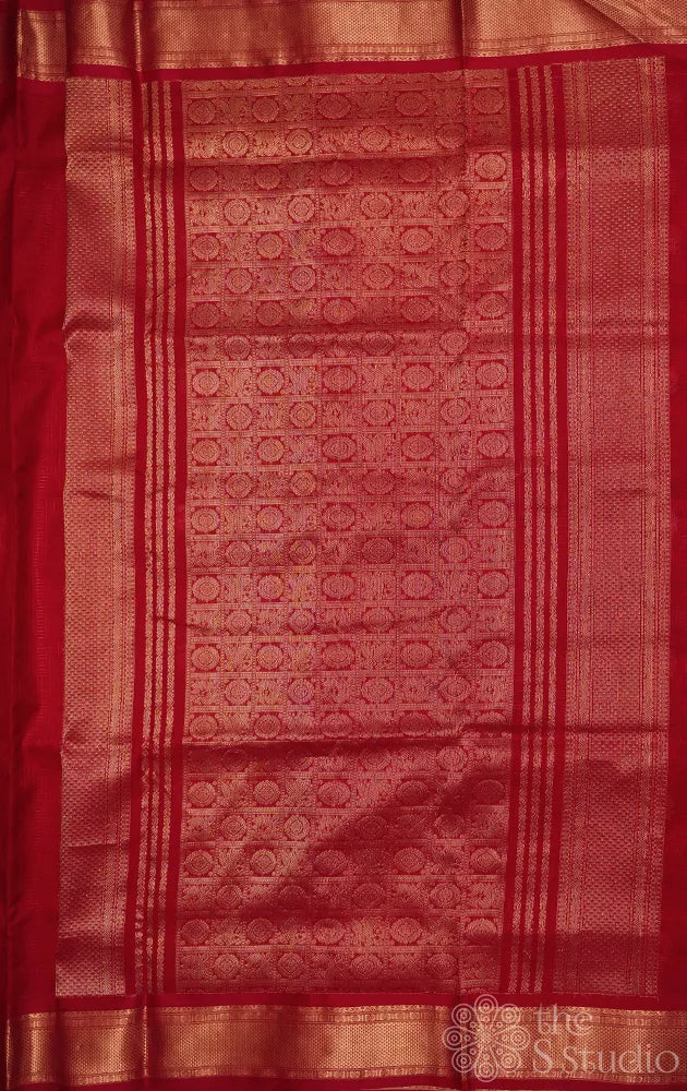 Red ten yards silk cotton saree with vairaoosi zari checks