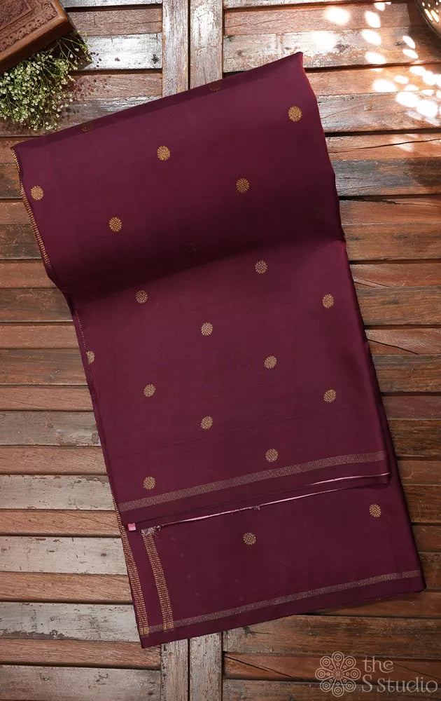 Onion pink and brown reversible kanchipuram silk saree with prints
