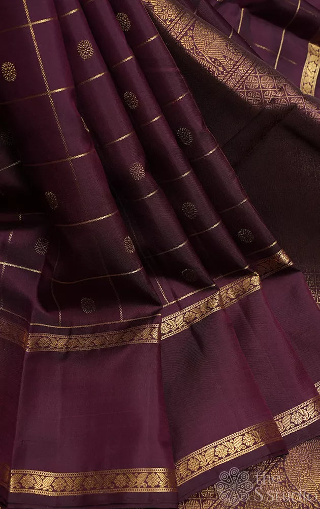 Brown zari checked kanjivaram silk saree with rettaipet border