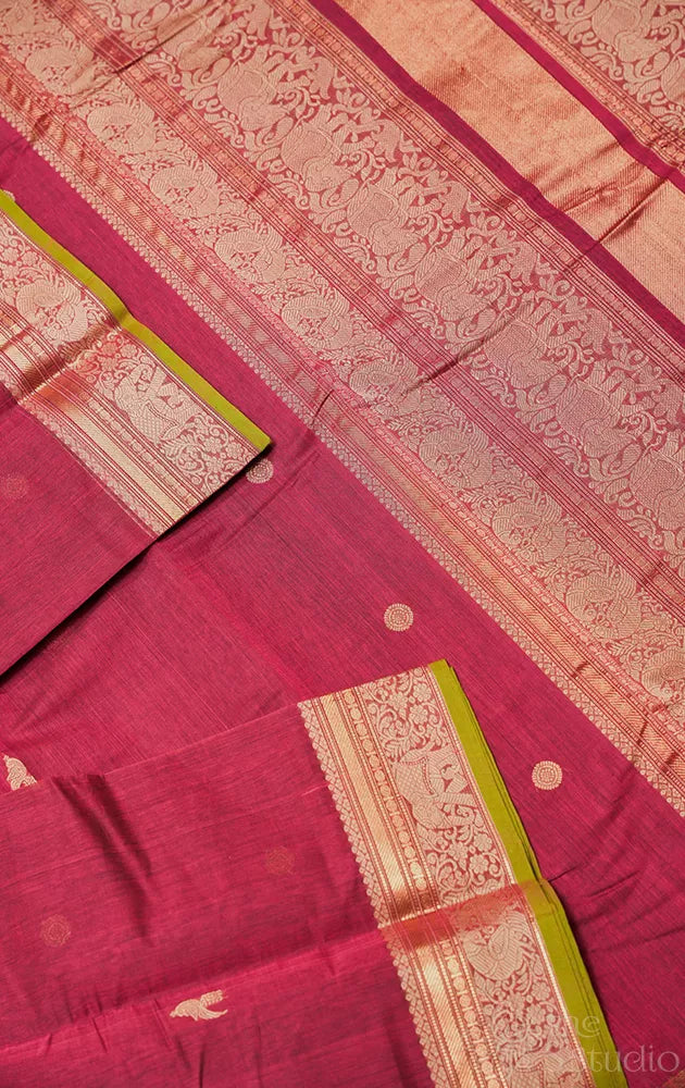 Pomegranate pink handwoven kanchi cotton saree with small border