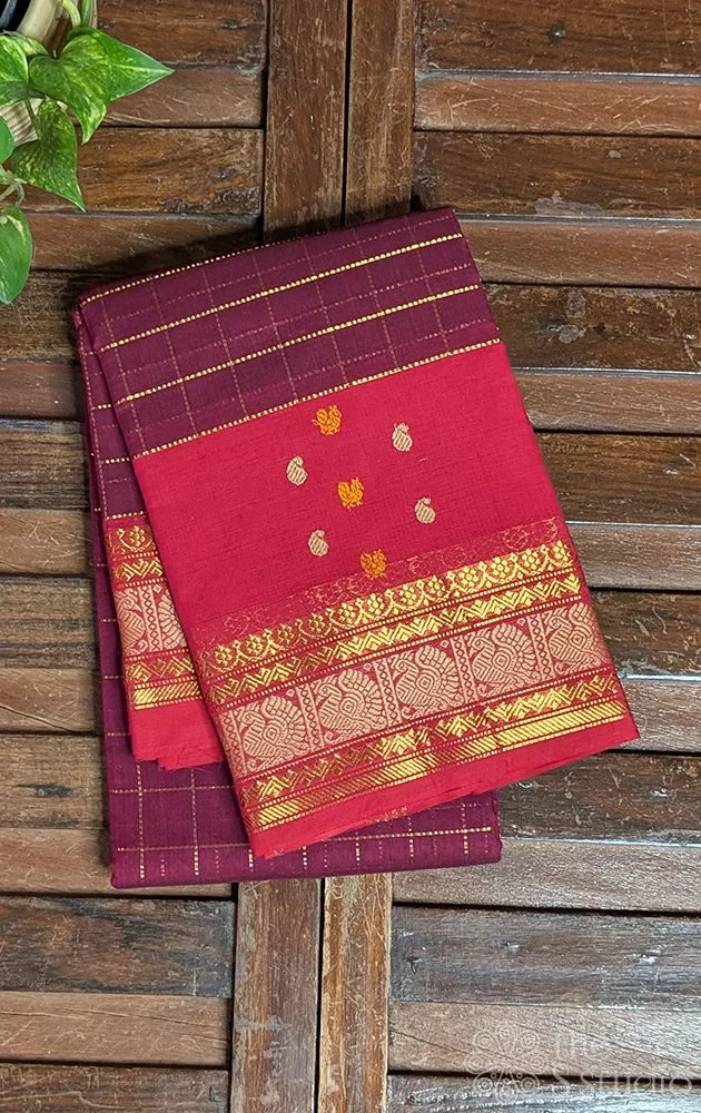 Maroon checked kanchi cotton saree with red border
