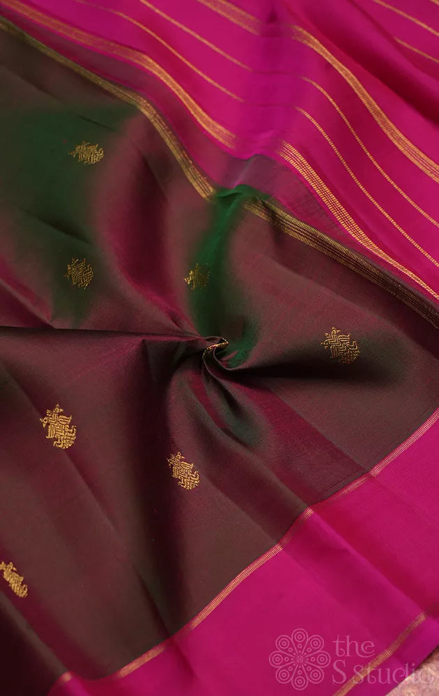 Manthulir green kanchi silk saree with ranipink border