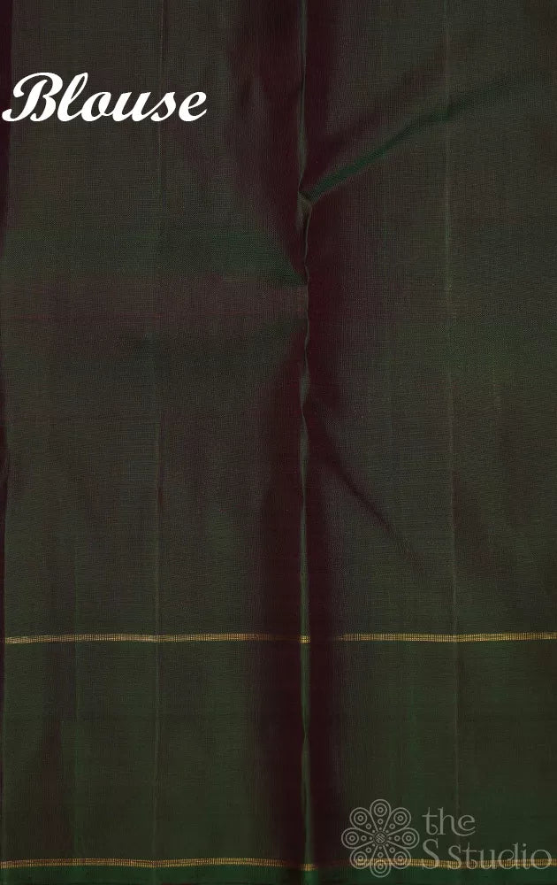 Mauve colour kanchipuram silk saree with green bodi karai border