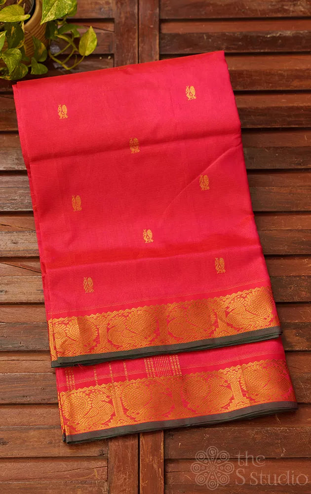 Pink vairaoosi silk cotton saree with annam zari buttas