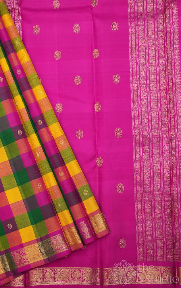 Paalum pazhamum checks kanjeevaram silk saree with ranipink pallu