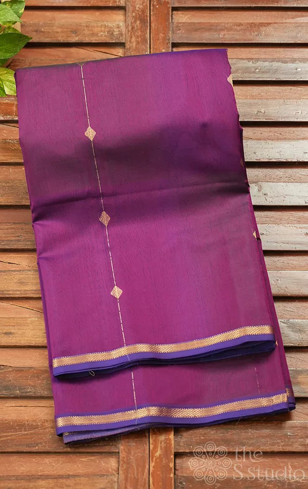Purple and violet shaded maheshwari silk cotton saree with thin zari border