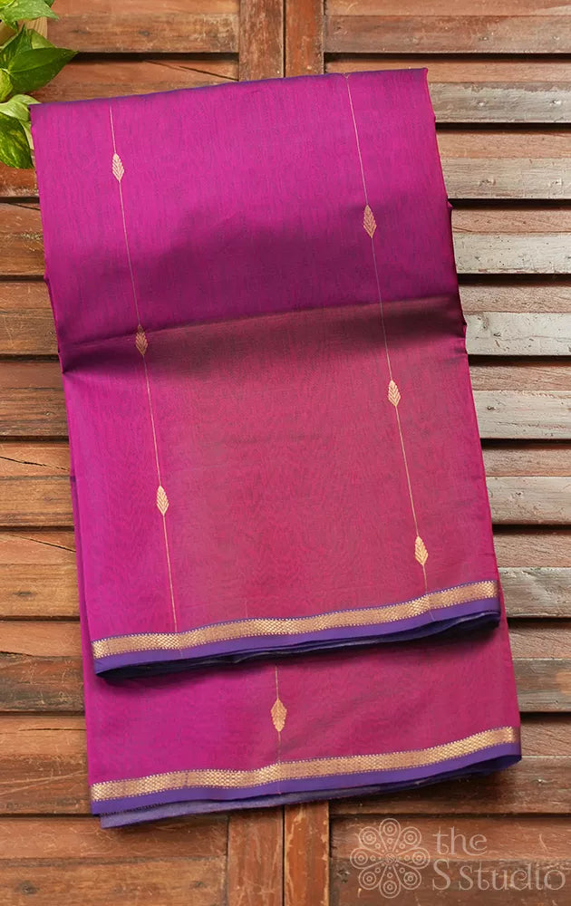Magenta and violet shaded maheshwari silk cotton saree with violet thin zari border