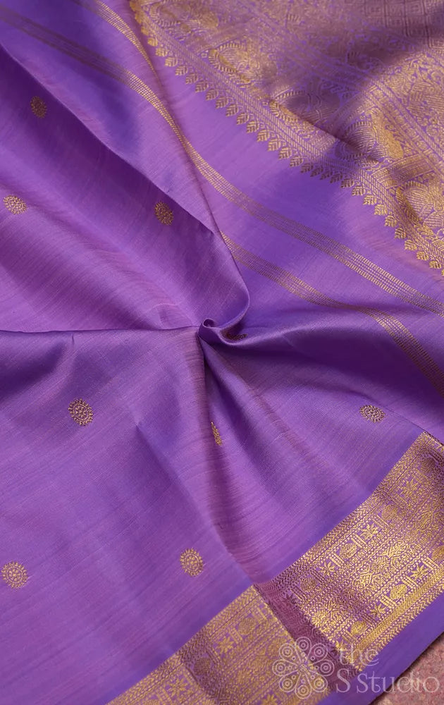 Lavendar kanchi silk saree with round zari buttas