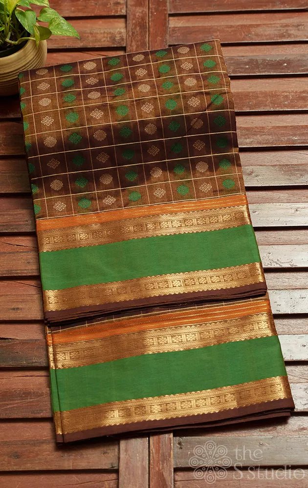 Brown aayiram butta silk cotton saree with green rettaipet border