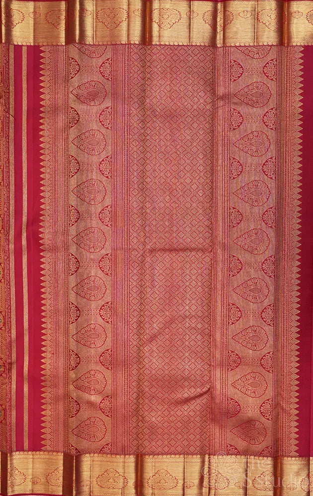 Maroon bridal kanchipuram silk saree with zari border