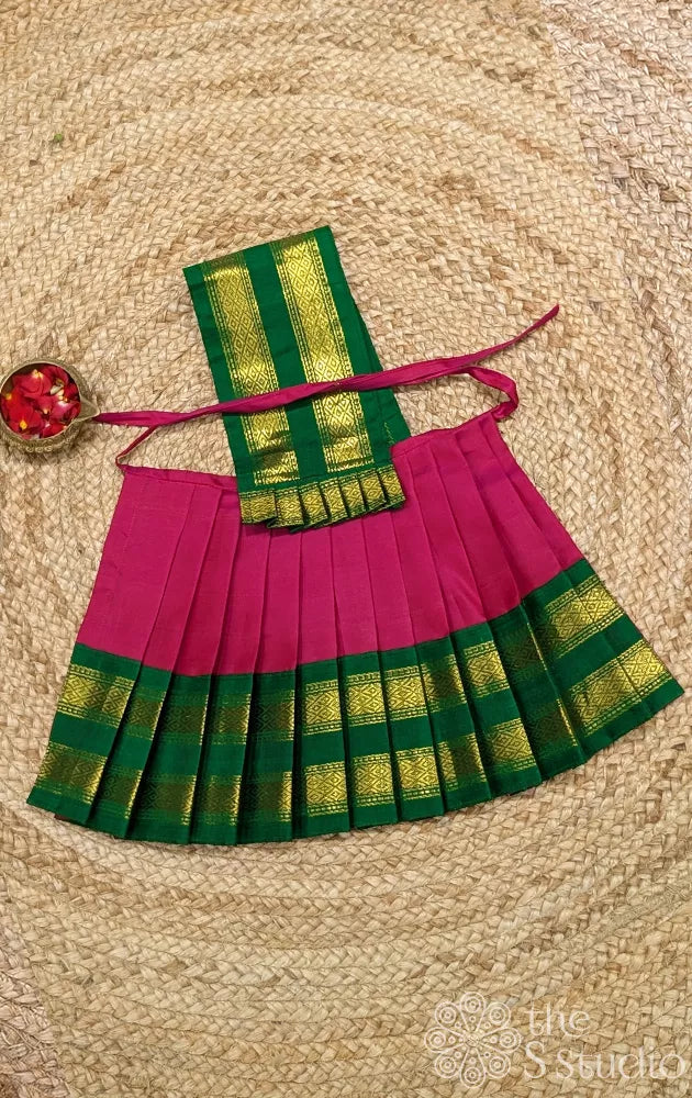 Reddish maroon 10 Inch goddess vasthram with green rettaipet border