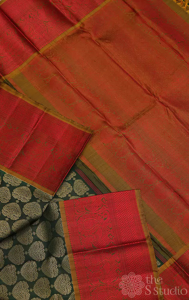 Green thread woven kanchi silk saree with red border