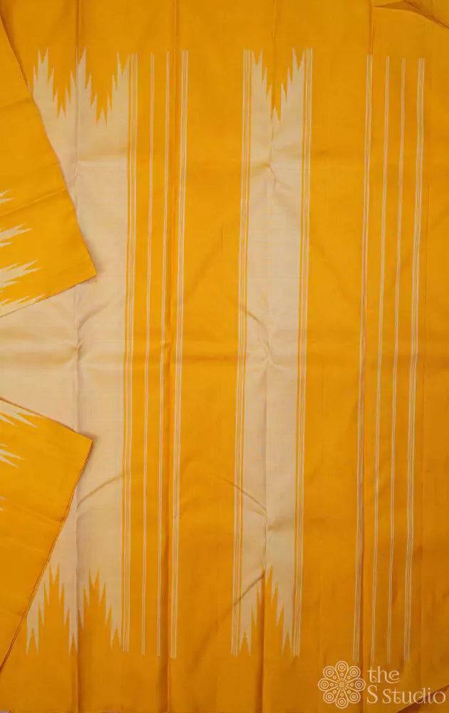 Light yellow temple border kanchi silk saree