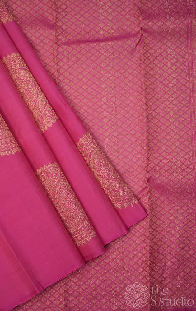 Rani pink kanchi silk saree with round zari motifs