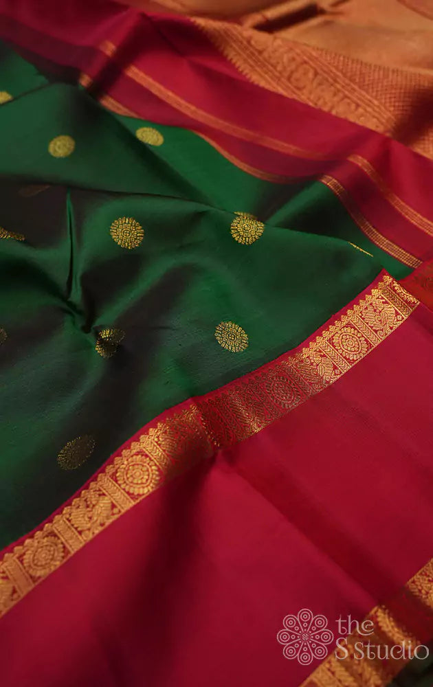 Emerald green kanjivaram silk saree with rettai pet red border