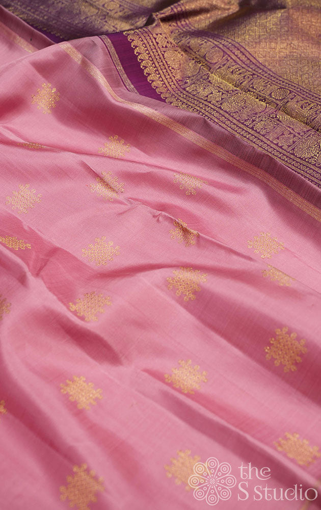 Onion pink kolam butta kanjivaram silk saree with dark purple grand pallu