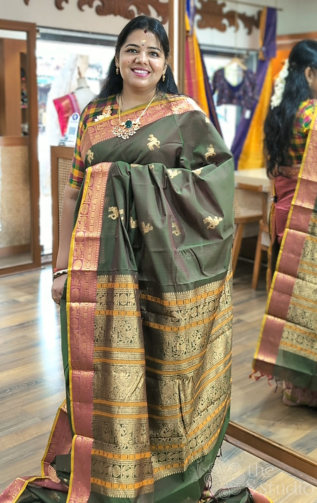Methi green handloom kanchi cotton saree with deer butta